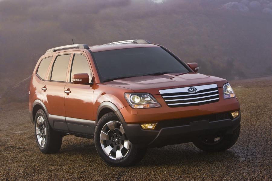  Kia Borrego 2009 года  (фото 313 из 345)